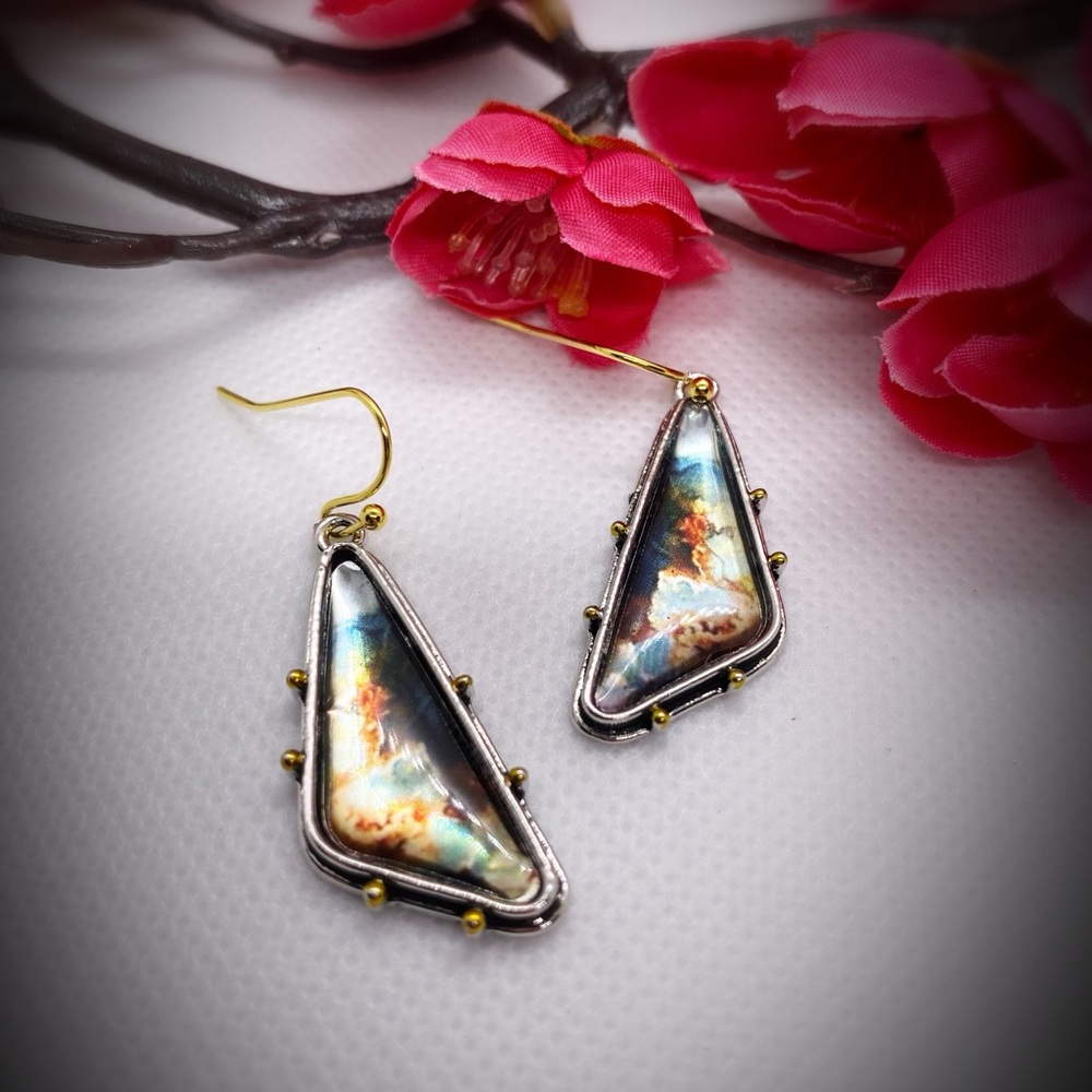 Classic Marble Dangling Earrings